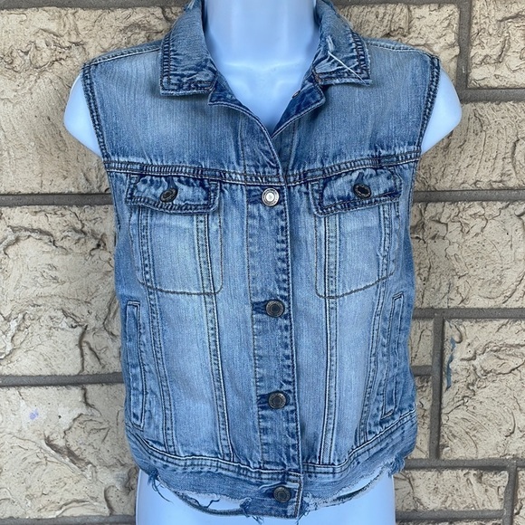 American eagle Denim Jeans Distressed Ripped Vest Size XS - Picture 3 of 10